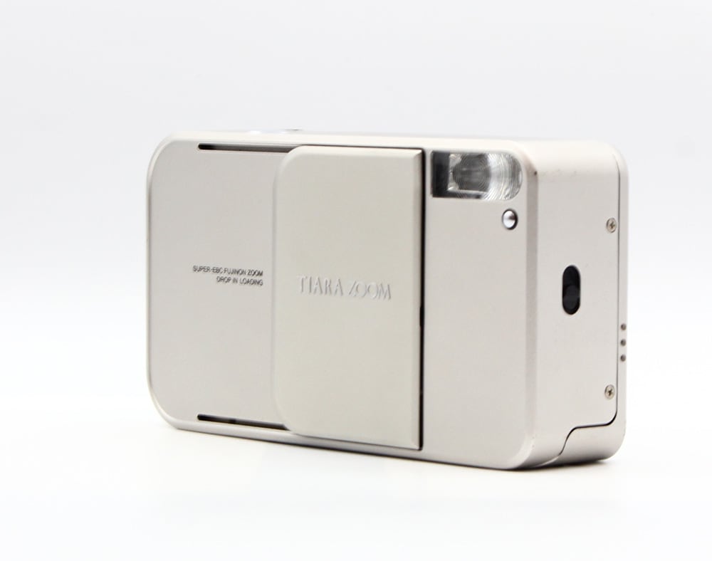 TIARA ZOOM 28-56