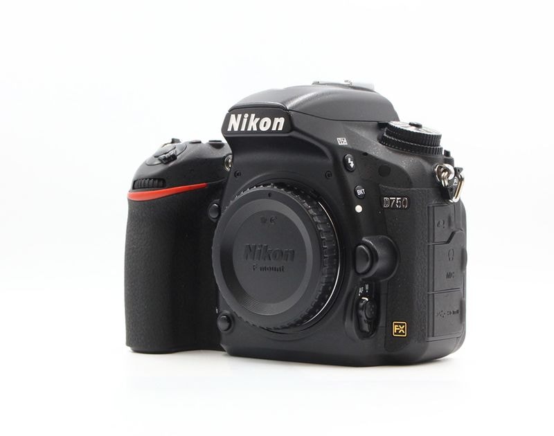 D750 ボディ