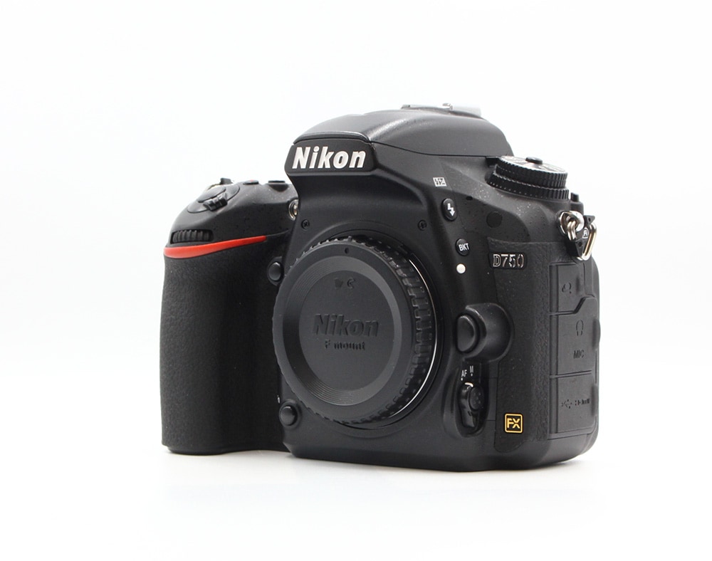 D750 ボディ