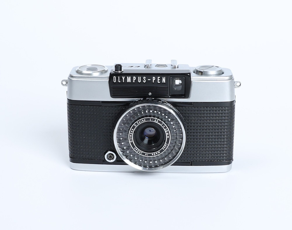 中古】 OLYMPUS オリンパス Pen EE-3