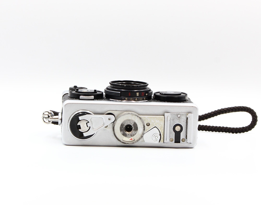 Rollei 35 シンガポール Tessar 40mm f3.5 楽天市場】Rollei ローライ 35 Tessar 40mm F3.5 シンガポール製