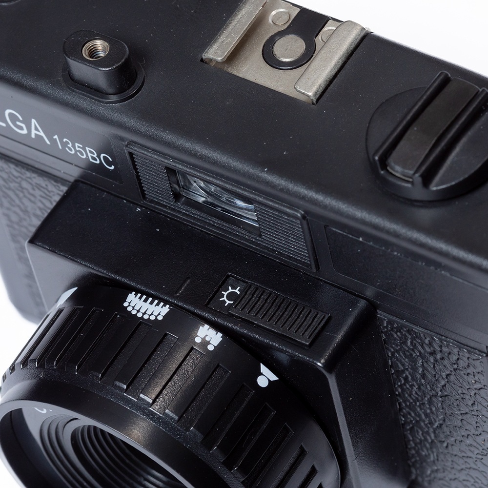 ホルガ【HOLGA】フィルムカメラ H-135 BC ブラック/ブラック