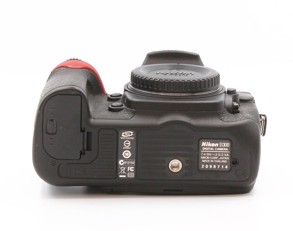 極美品 ｜ Nikon D300｜ニコン デジタル ボディ ｜H067 極美品 ｜ Nikon D300｜ニコン デジタル ボディ ｜H067