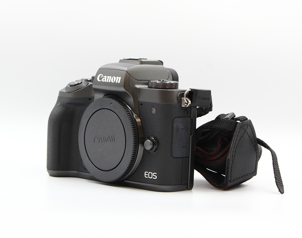 【美品】Canon EOS M5 ボディ キヤノン Canon EOS M5 ボディ | 中古,メーカー | Saeda Direct Shop