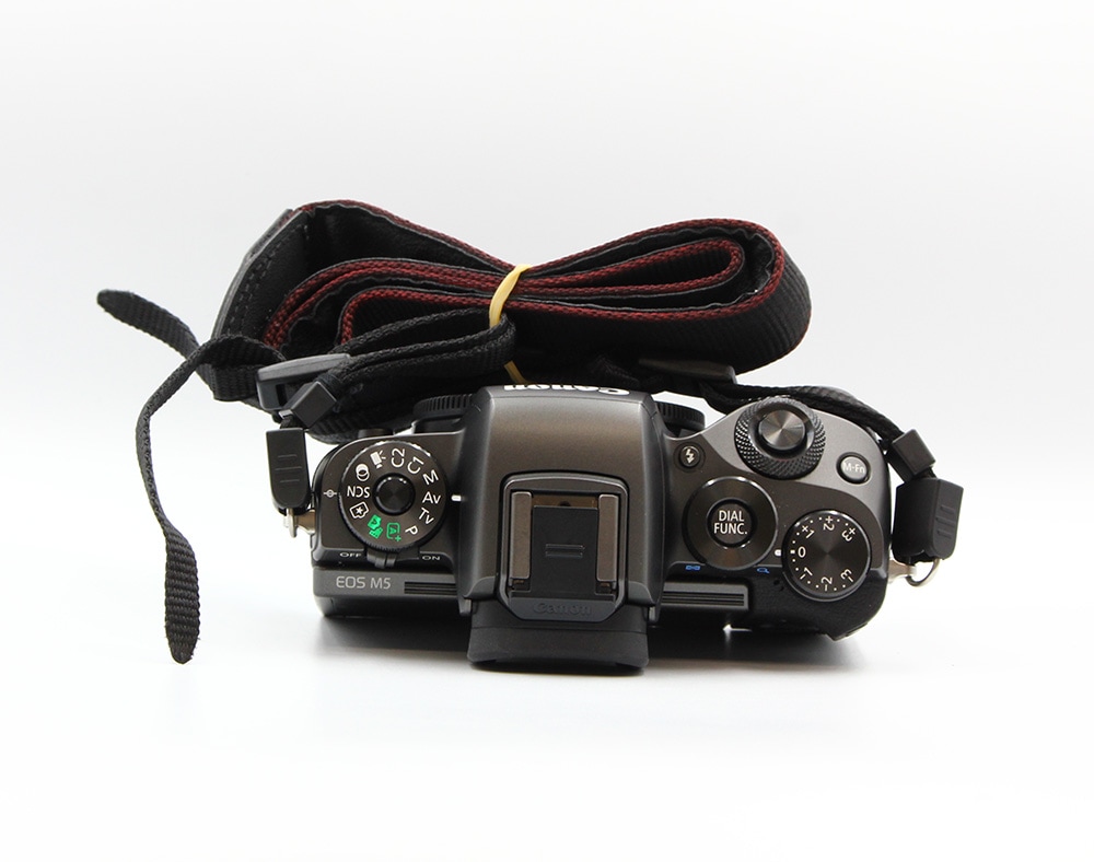 【美品】Canon EOS M5 ボディ キヤノン Canon EOS M5 ボディ | 中古,メーカー | Saeda Direct Shop