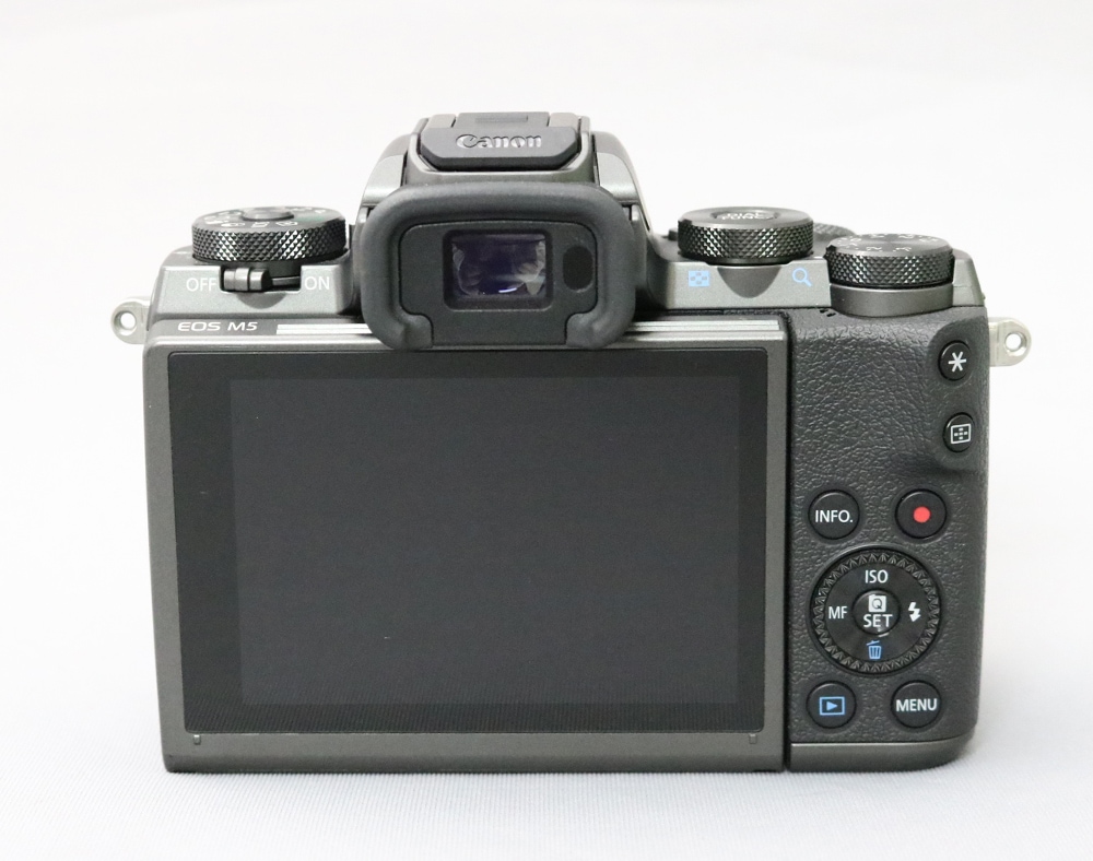 ■ 美品 ■キャノン Canon EOS M5 ボディ □美品□キャノン Canon EOS M5 ボディ 価格.com - CANON EOS M5