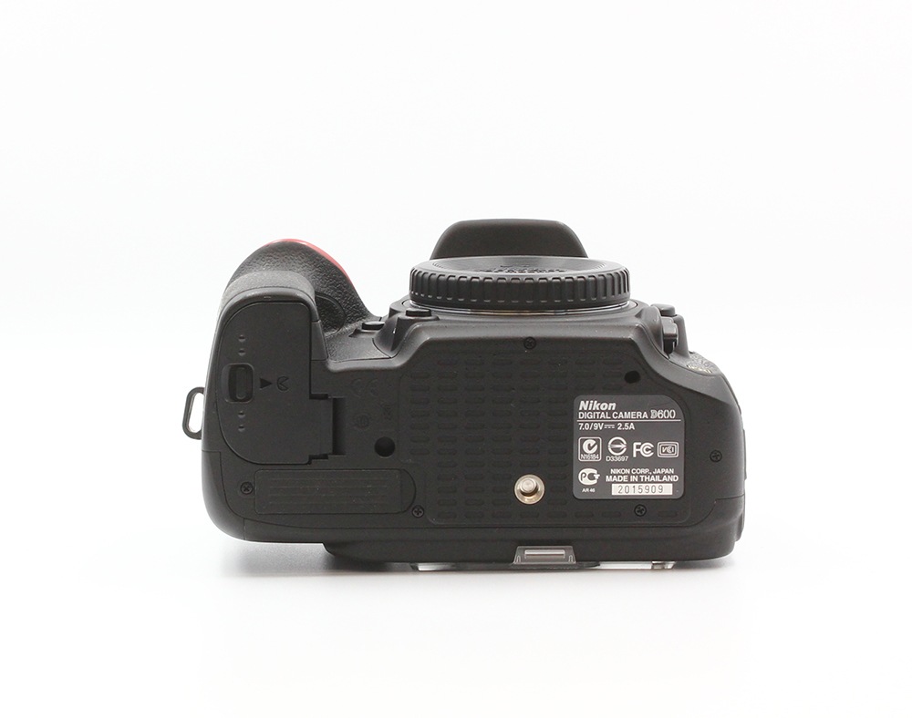 Nikon デジタル一眼レフカメラ D600 ボディー D600