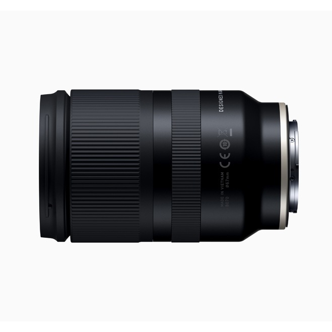 TAMRON タムロン 17-70mm F2.8 DiIII-A VC RXD B070S | 新品 TAMRON タムロン 17-70mm F2.8 DiIII-A VC RXD B070S | 新品