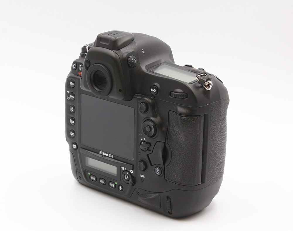 ニコン Nikon D4 ボディ ニコン Nikon D4 ボディ : カメラ屋さとうヤフー店 - 通販