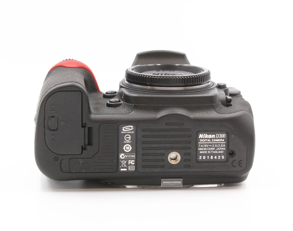ニコン Nikon D300 ボディ | 中古,マウント,Fマウント | Saeda Direct Shop