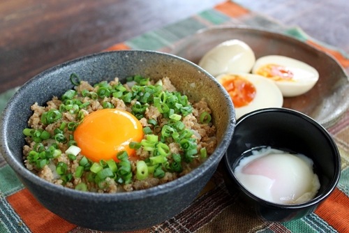 【こだわりたまご】ぶったまごはんセット「遊」（ゆう）｜うぶこっこ家人気ランチ