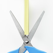 プラス　はさみ　フィットカットカーブジュニア　初めてのはさみはコレで決まり