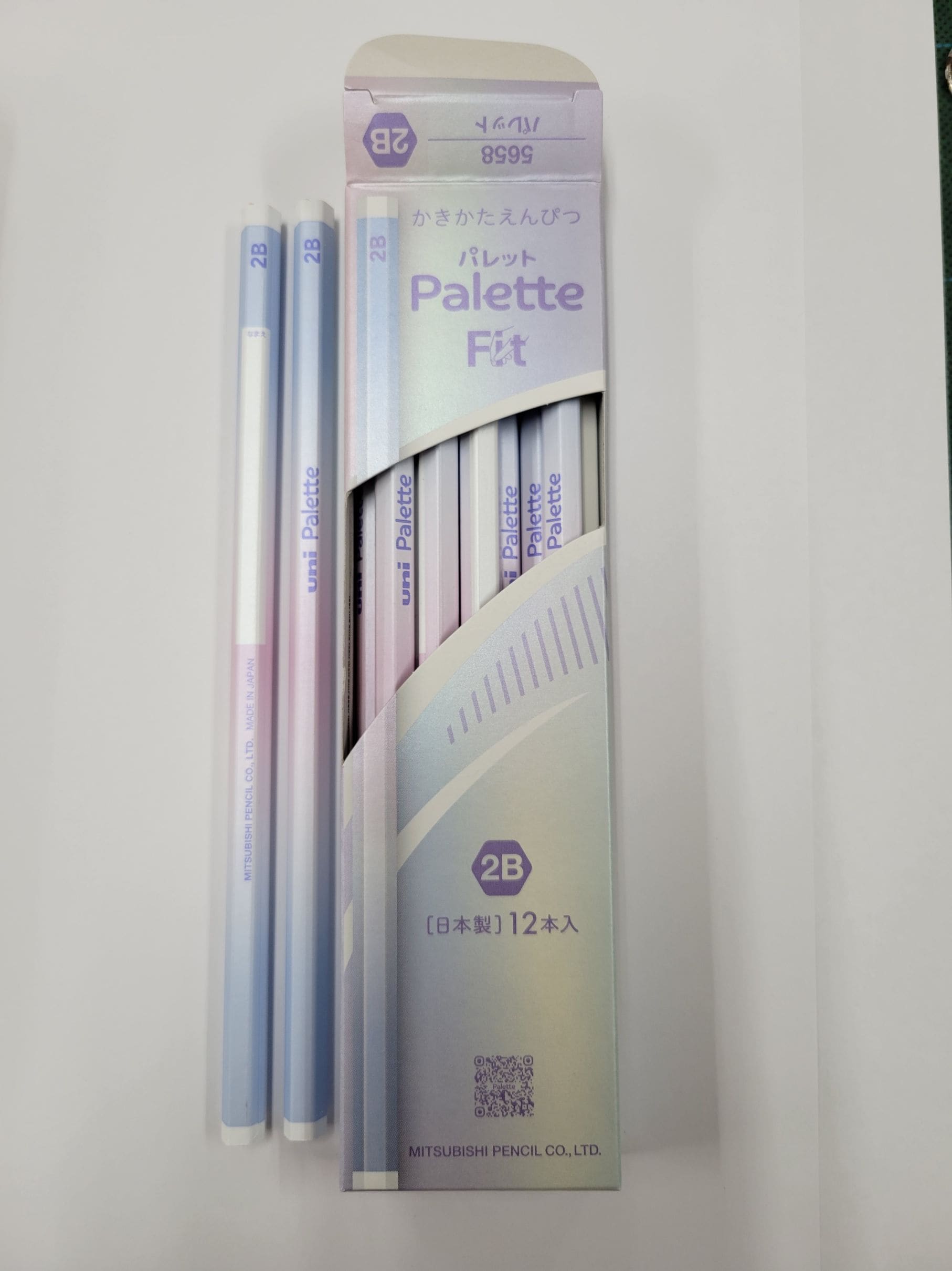 【金箔押し鉛筆名入れ無料】 三菱鉛筆 ユニパレット 2B uni Palette かきかたえんぴつユニパレット FIT　ユニパレット パールホワイト　5658 6角 PLT FTPW2B　手触りしっとり手にFIT【メール便発送できます】 えんぴつ名入れ 金箔押し 卒園記念品 入学祝い ギフト