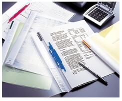 リヒトラブ ルーパーフラット A4 2穴ファイル F-52 書類がみやすいスイングタイプの綴じ具