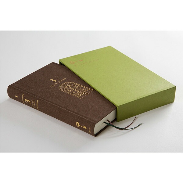 去年の自分に出会えるミドリ日記 3年連用 扉 茶12395-006日記 3年連用3年連用日記