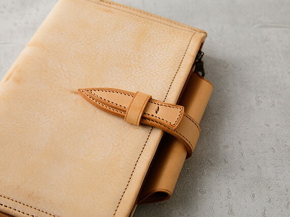 【KNOXのオールハンドメイド】 KNOX ノックス FLUCT（フラクト）システム手帳 バイブルサイズ ベルト付き ブラック 124-817-20 システム手帳