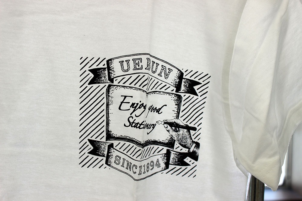 【うえぶんオリジナル】 うえぶんオリジナル　Ｔシャツ サイズも豊富 白・墨黒 【超レアもの】