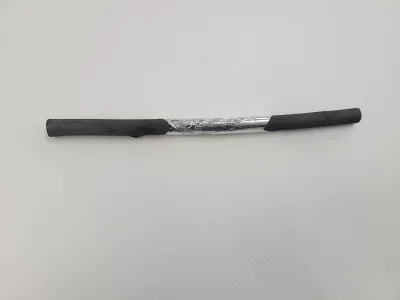 伊研　画用木炭　NO.1600 高熱処理 ヤナギ炭　６本入り