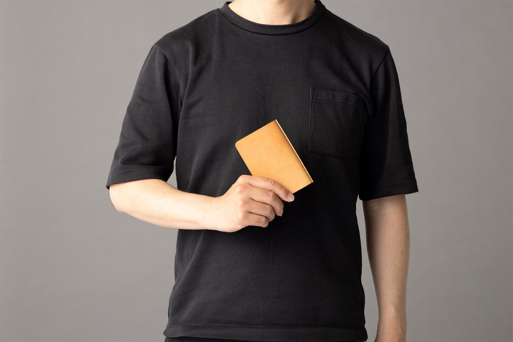 【本場イタリアンレザー】 PLOTTER プロッター 5001 5穴リングレザーバインダー プエブロ ミニ5サイズ 77717285 77717286 77717287 77717288 6穴リングレザーバインダー ミニ5 【銀色：シルバーリング】