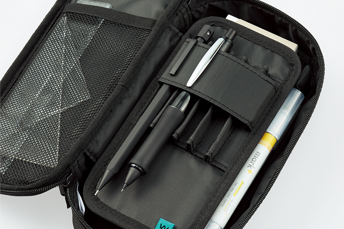 コクヨ　波なみホルダーペンケース〈ウェブレ〉（WAVELE）　F-VBF340　ブラック　ネイビー　グレー　レッド