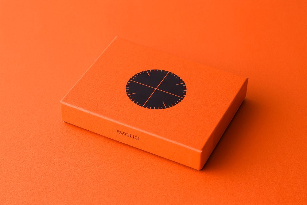 【オーセンティックレザー】 PLOTTER プロッター 5003 6穴リングレザーバインダー シュリンク ミニサイズ 77716498 77716499 77716500 77716502 6穴リングレザーバインダー ミニ 【銀色：シルバーリング】