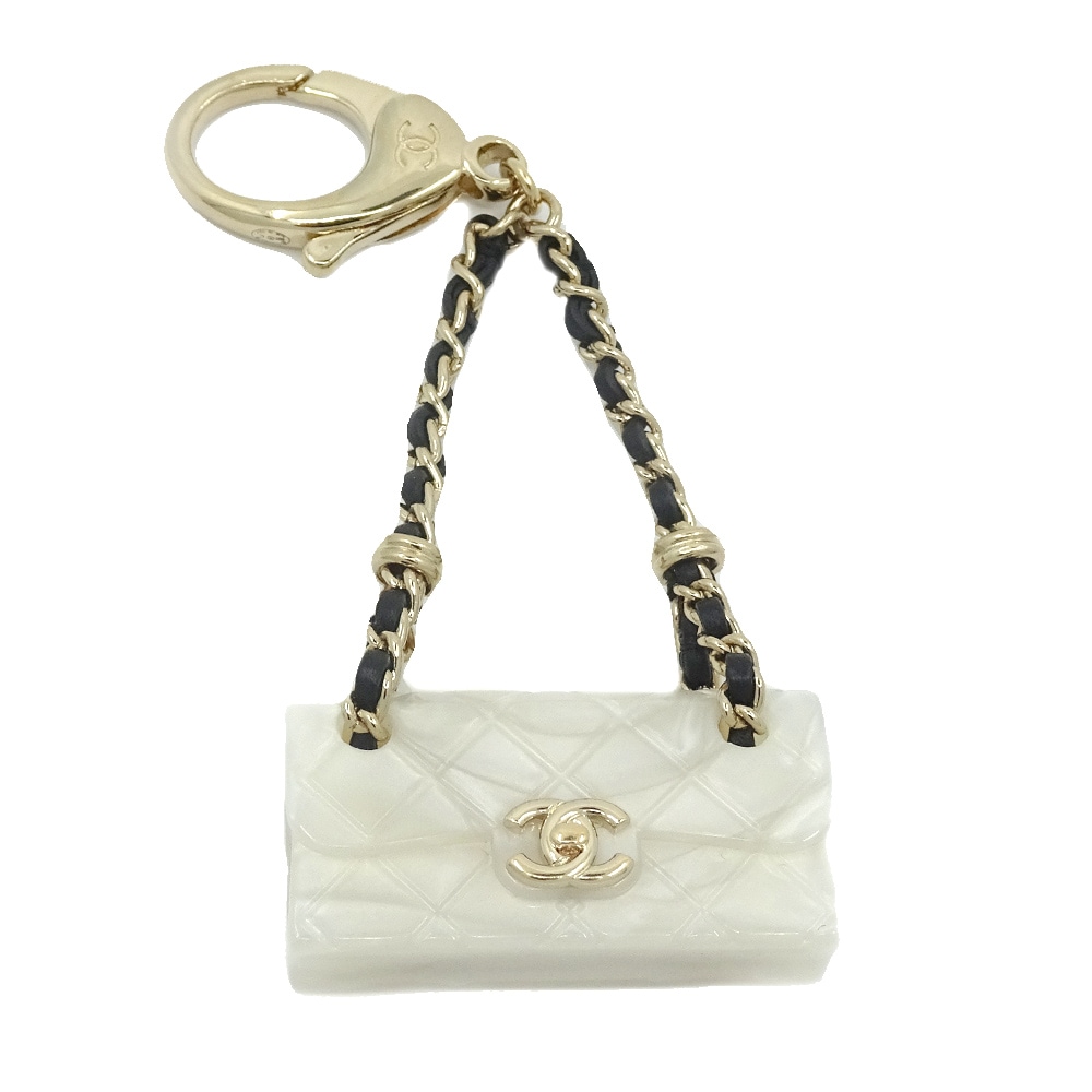 【美品】CHANELココマーク マトラッセ　バッグ型 ゴールド チャーム CHANEL シャネル ミニミニマトラッセ キーホルダー バッグ