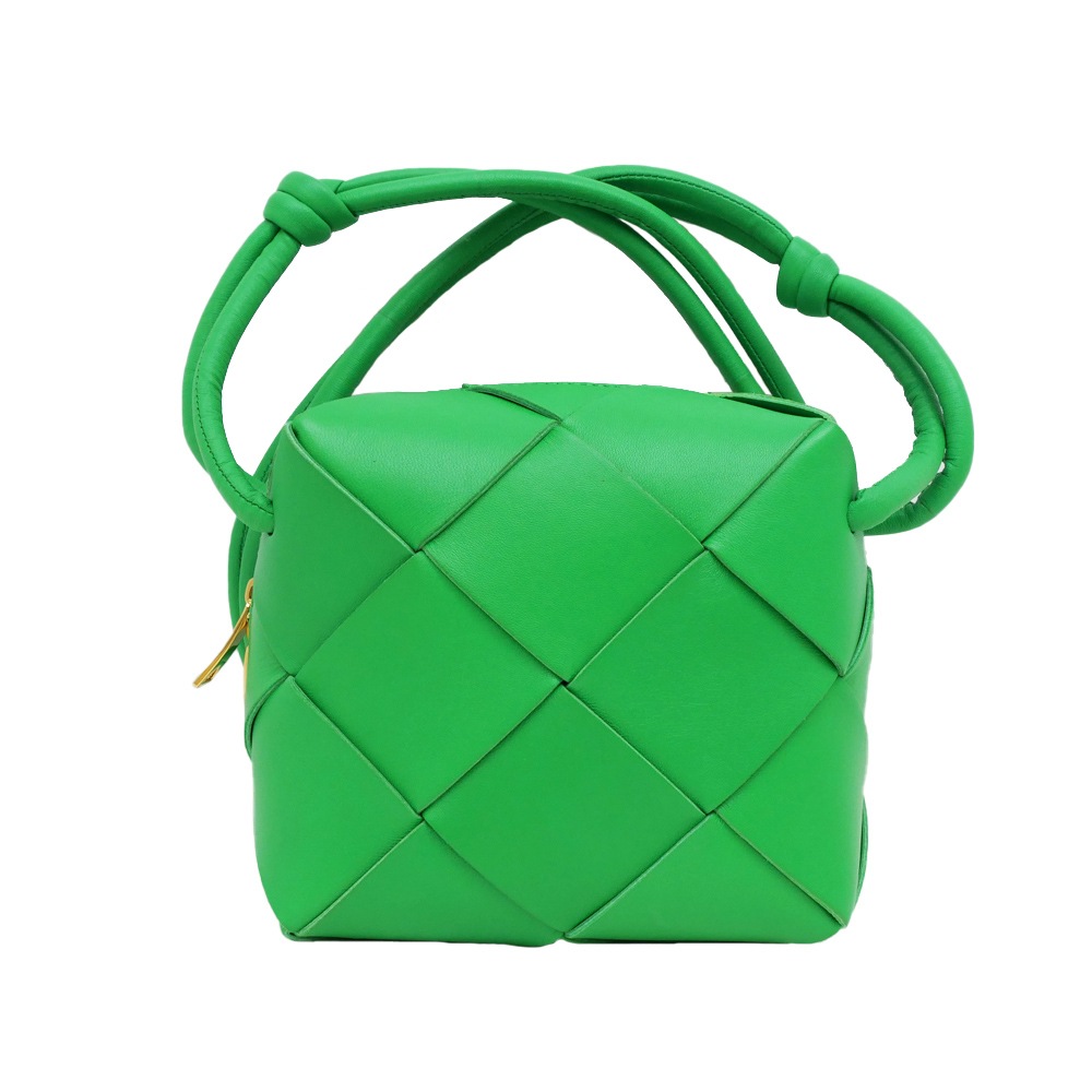 ̾ۡBOTTEGA VENETAۥܥåƥͥ ߥ˥å Хå Хå ꡼ 701915 ǥ 󥺡š