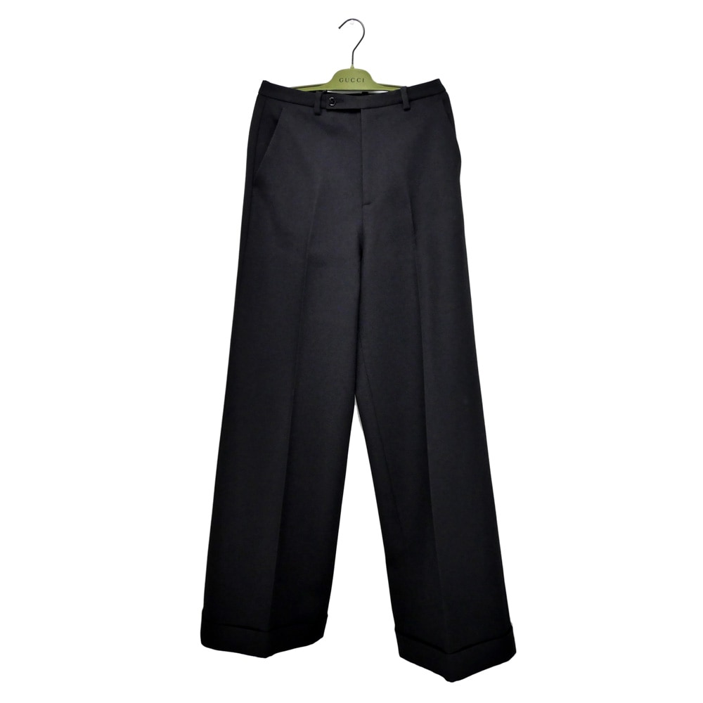 グッチ　GUCCI　クロップド丈パンツ　ワイド　タック入り　金ボタン　黒　38 グッチ GUCCI クロップド丈パンツ ワイド タック入り 金ボタン