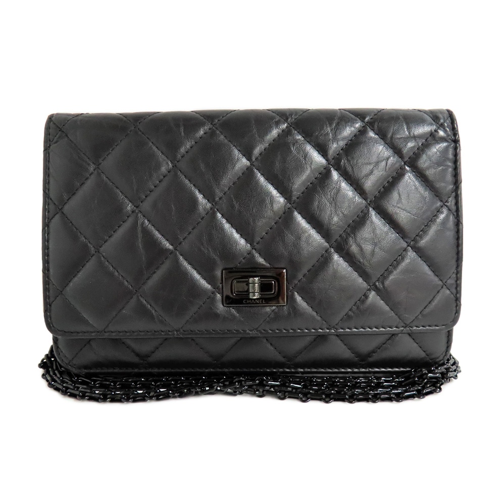 CHANEL シャネル　財布　相場わからないのでコメントにて値段提示ください シャネル / 財布 の買取｜最新相場で高価買取なら『買取大吉』