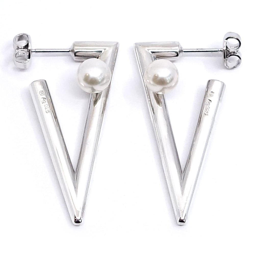 栄】【MIKIMOTO】ミキモト SV925 Vcode パール ピアス あこや真珠