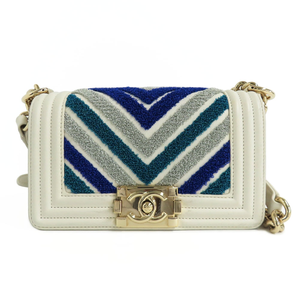 ��̾�Ų��ۡ�CHANEL�ۥ���ͥ� �ܡ�������ͥ� ���⡼�� �����֥��� A67085 ���������Хå� �ۥ磻�� �֥롼 V���ƥå� ��ॹ���� �ե��֥�å� ������ɶ�� 27���� ��ǥ���������š�