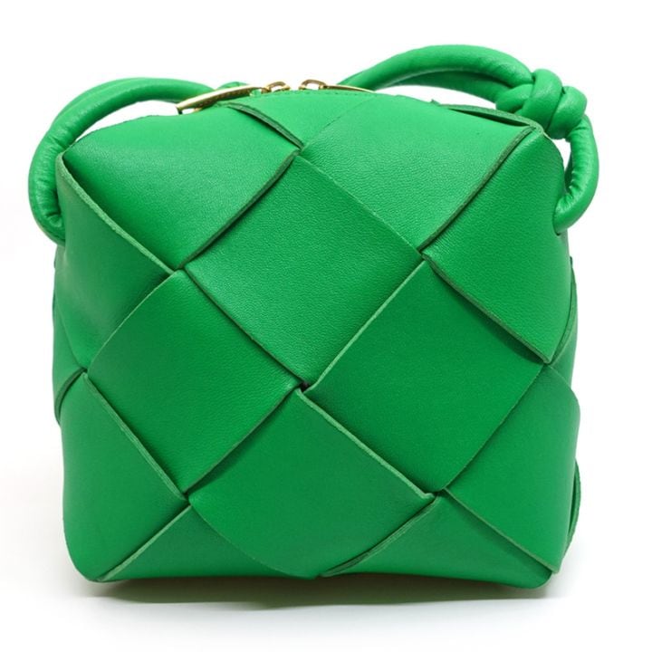 �ڱɡۡ�BOTTEGA VENETA�ۥܥåƥ������ͥ� �����å� �����Хå� ����ȥ���㡼�� ���������Хå� 701915 RFID �쥶�� ���꡼�� ������ɶ�� ��˥��å��� ��¸�ޡ���š�