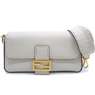 �ڱɡۡ�FENDI�ۥե���ǥ� �ޥ�ޥХ��å� ���������Хå� 2WAY 8BR600 ����ꥢ  �쥶�� �饤�ȥ١����� ������ɶ�� ��ǥ����� ���� ��¸�ޡ���š�