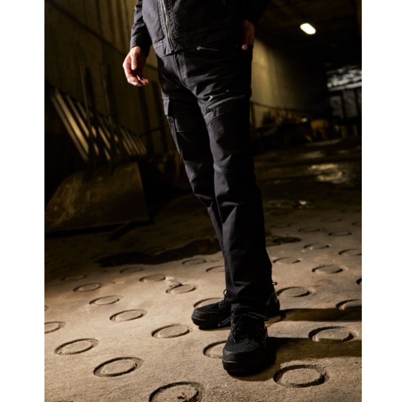 DimMoire スタッズカーゴパンツ 黒 ブラック DimMoire ディムモアール スタッズカーゴパンツ Black REFLEM 【公式通販】