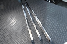 うめぞ〜　キャラバン用スライドフロア 楽天市場】キャラバン プレミアムGX / DX用 スライドフロア専用