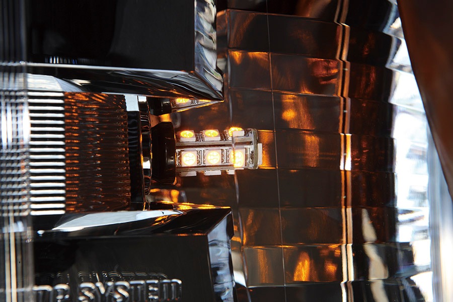 ハイエース 200系<br>4型以降用ハイフラ防止リレー