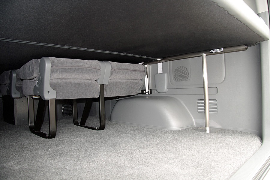 ハイエース 200系 グランドキャビン用<br>マルチウェイ ワゴンベッドキット<br>※ベッドカラーはブラックのみ