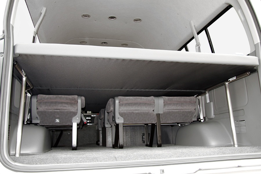 ハイエース 200系 グランドキャビン用<br>マルチウェイ ワゴンベッドキット<br>※ベッドカラーはブラックのみ