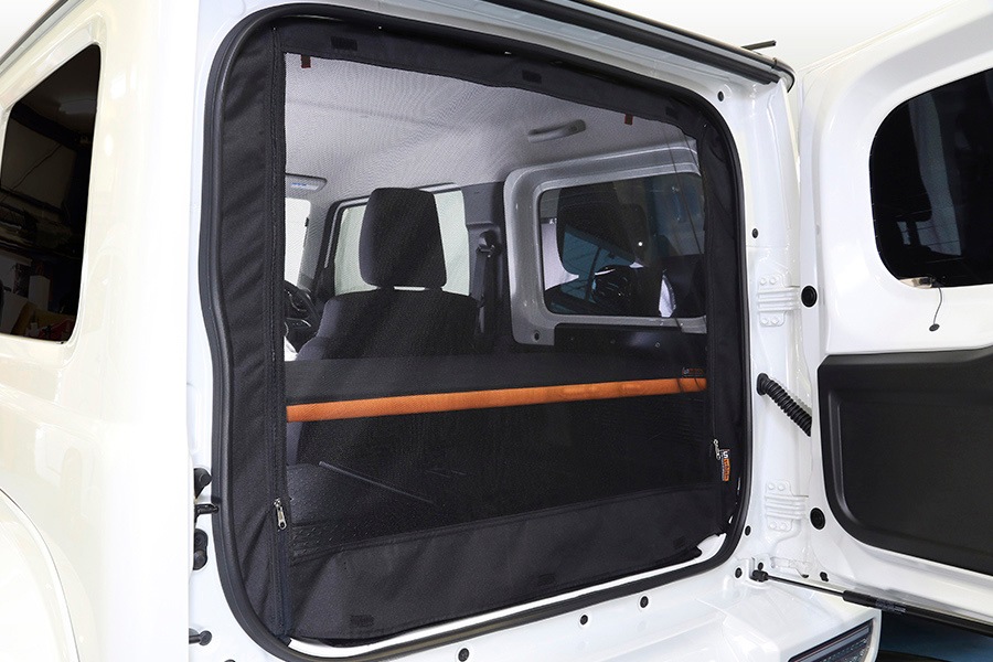 ジムニー<br>虫除け 防虫ネット リアゲート 1面