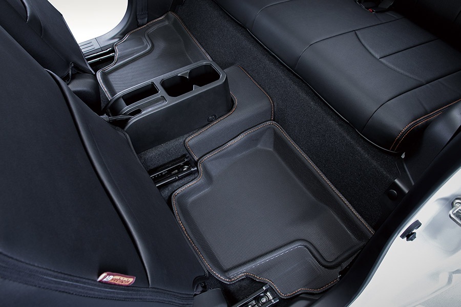 ジムニー<br>３Dラバーマット 1台分 AT車用（5pcs）