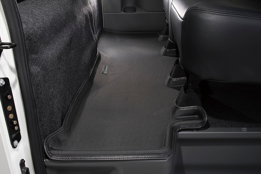 キャラバン プレミアムGX用<br>3Dラバーマット リア 1ピース<br>パワースライドドア有車用/無車用共通