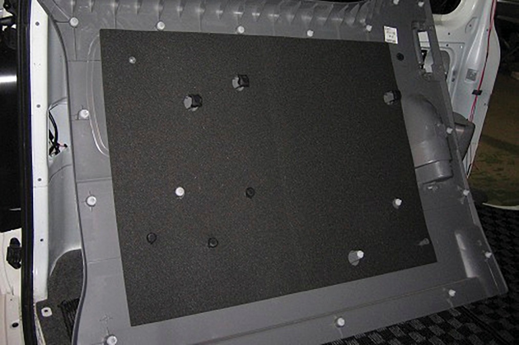 ハイエース 200系<br>フェリソニ防音材 リアサイドパネル1台分(スライドドア+クォーターパネル一式)