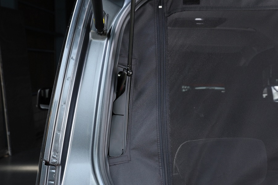 ハイエース 防虫ネット（虫除けネット） リア 1面