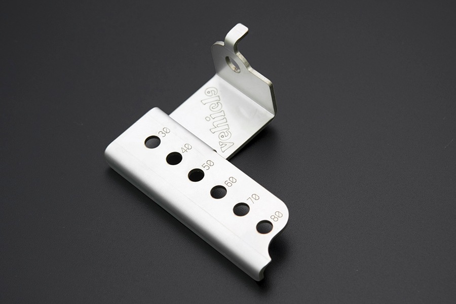 ハイエース 200系<br>メーカーオプションLED/ディスチャージ装着車用<br>オートレベライザー補正キット