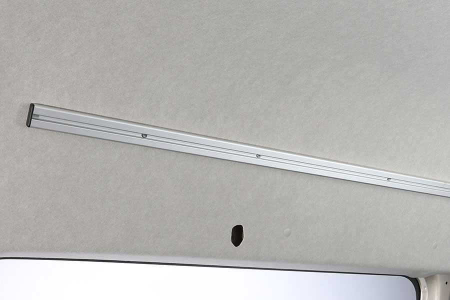 ハイエース 200系 スーパーロングワゴン専用 アルミスライドバー