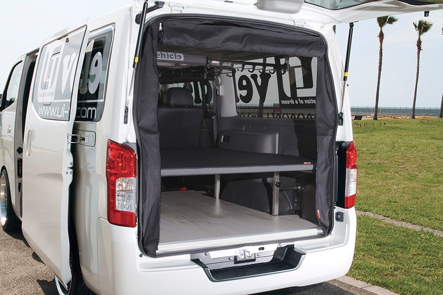 キャラバン プレミアムGX用<br>虫除け 防虫ネット<br>サイド面 / リア1面 / 3面セット