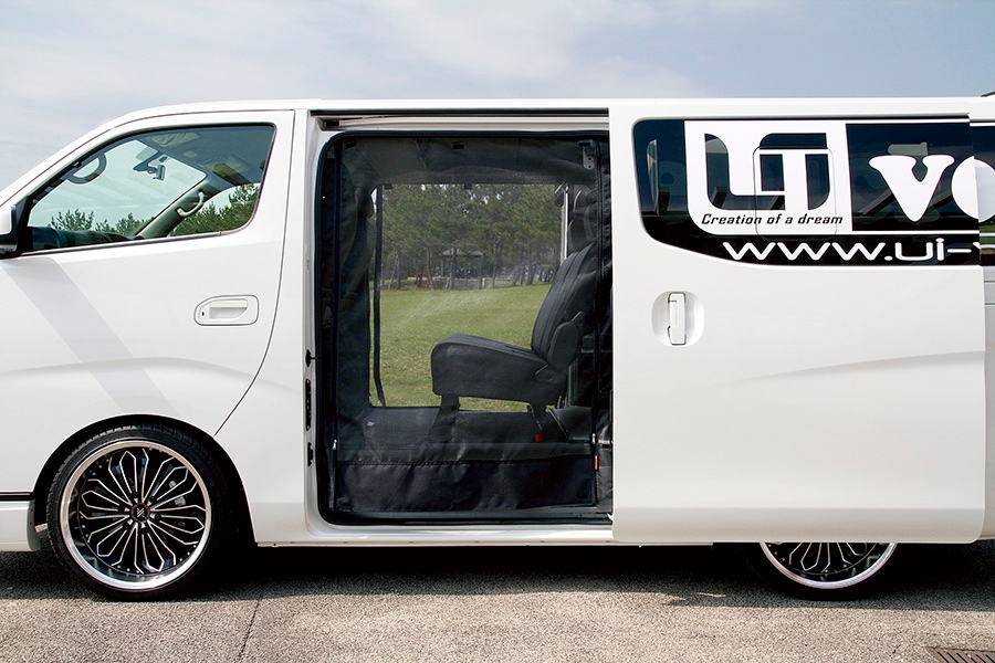 キャラバン プレミアムGX用<br>虫除け 防虫ネット<br>サイド面 / リア1面 / 3面セット