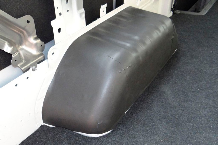 キャラバン フェリソニ防音材<br>ルーフパネル 標準ルーフ用 / リアタイヤハウス