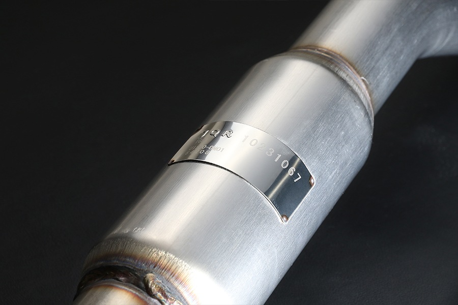 ハイエース200系<br>マフラーエンドパイプ ※標準ボディ2.8ディーゼル車用