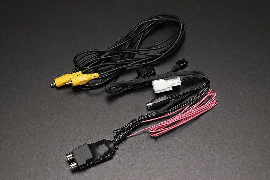 ハイエース 200系<br>オプション フロント/サイドカメラ切替ハーネス